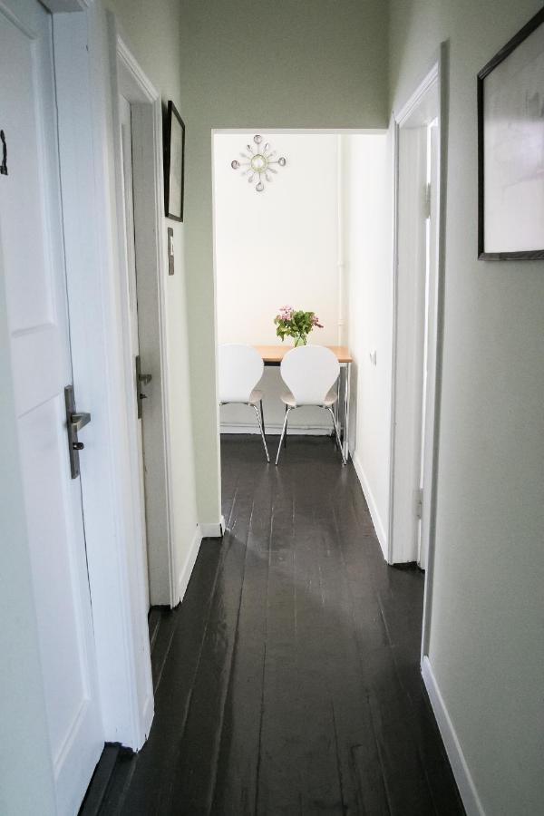 Classy Green Old Town Apartment Klaipėda Eksteriør billede
